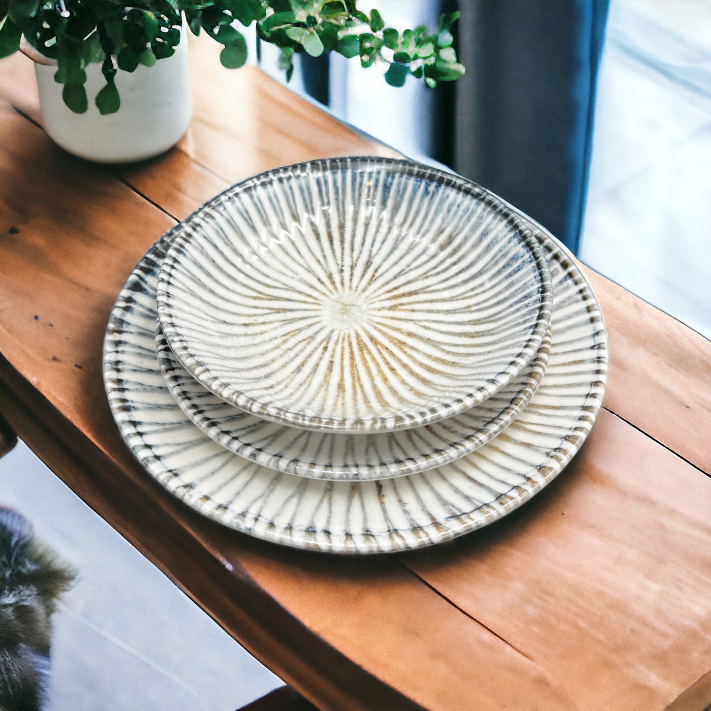 Shell Shallow Bowl
