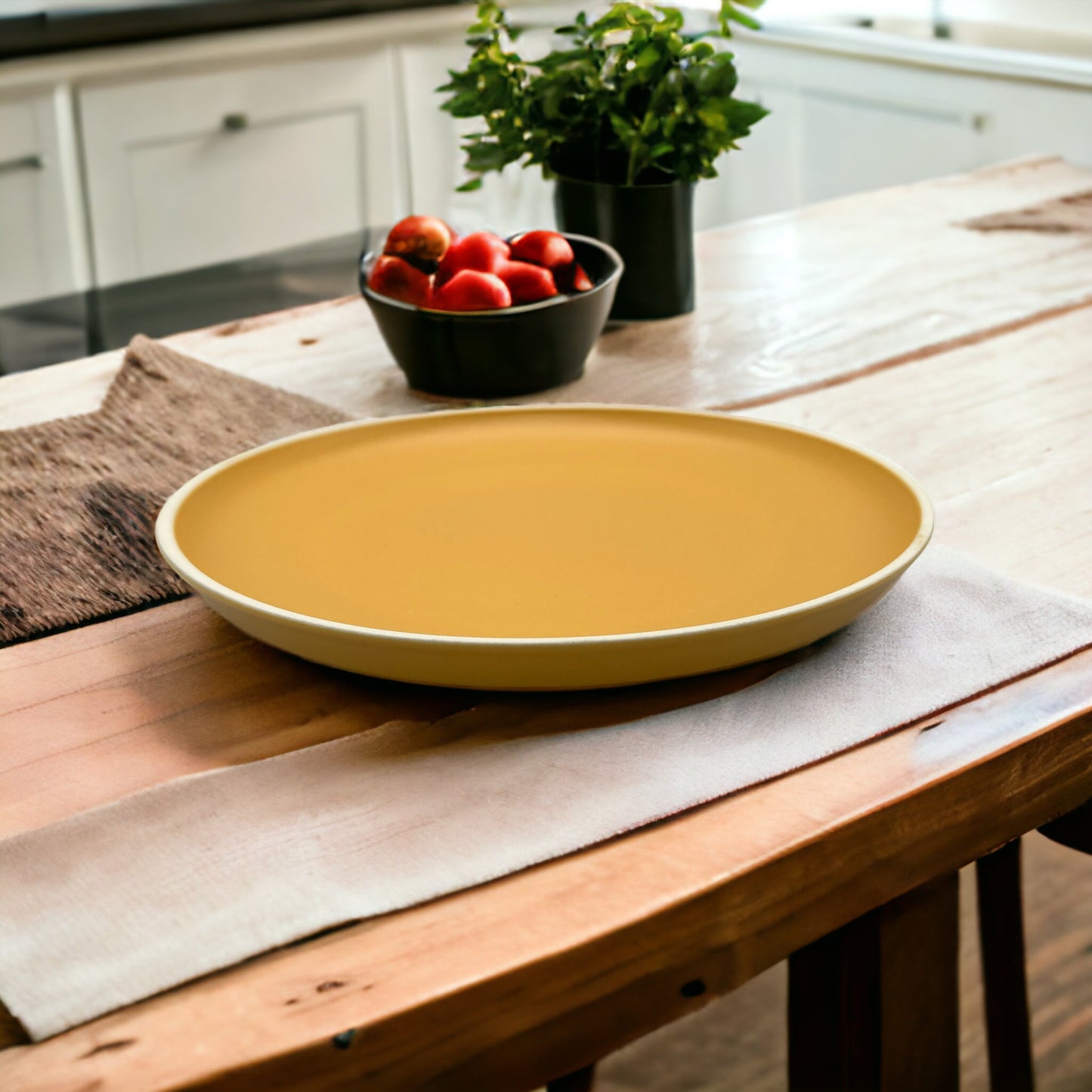 B-GRADE - Yellow Dinner Plate - Medium